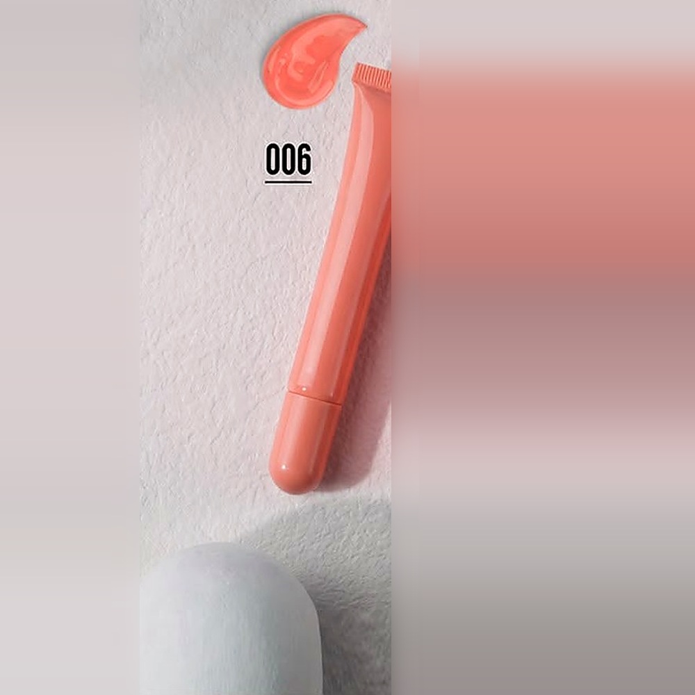 Velora Coral Crush lip gloss